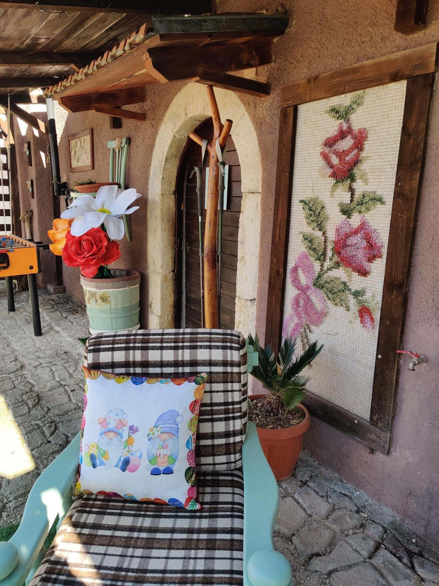B&B Le Grette Gioia Dei Marsi Exterior foto